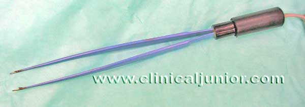 Bipolar forceps